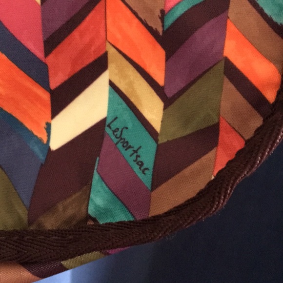 Lesportsac | Chevron Active Crossbody - Picture 3 of 11